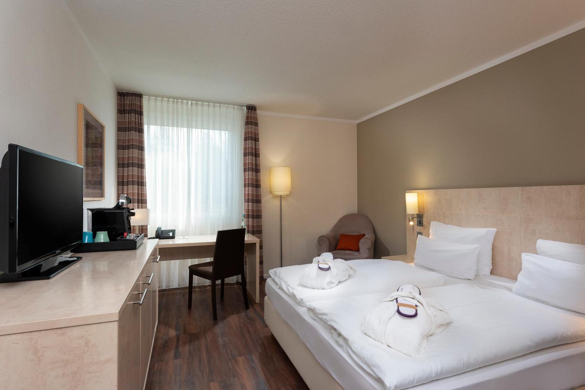 Mercure Hotel Duesseldorf Sued Exteriör bild
