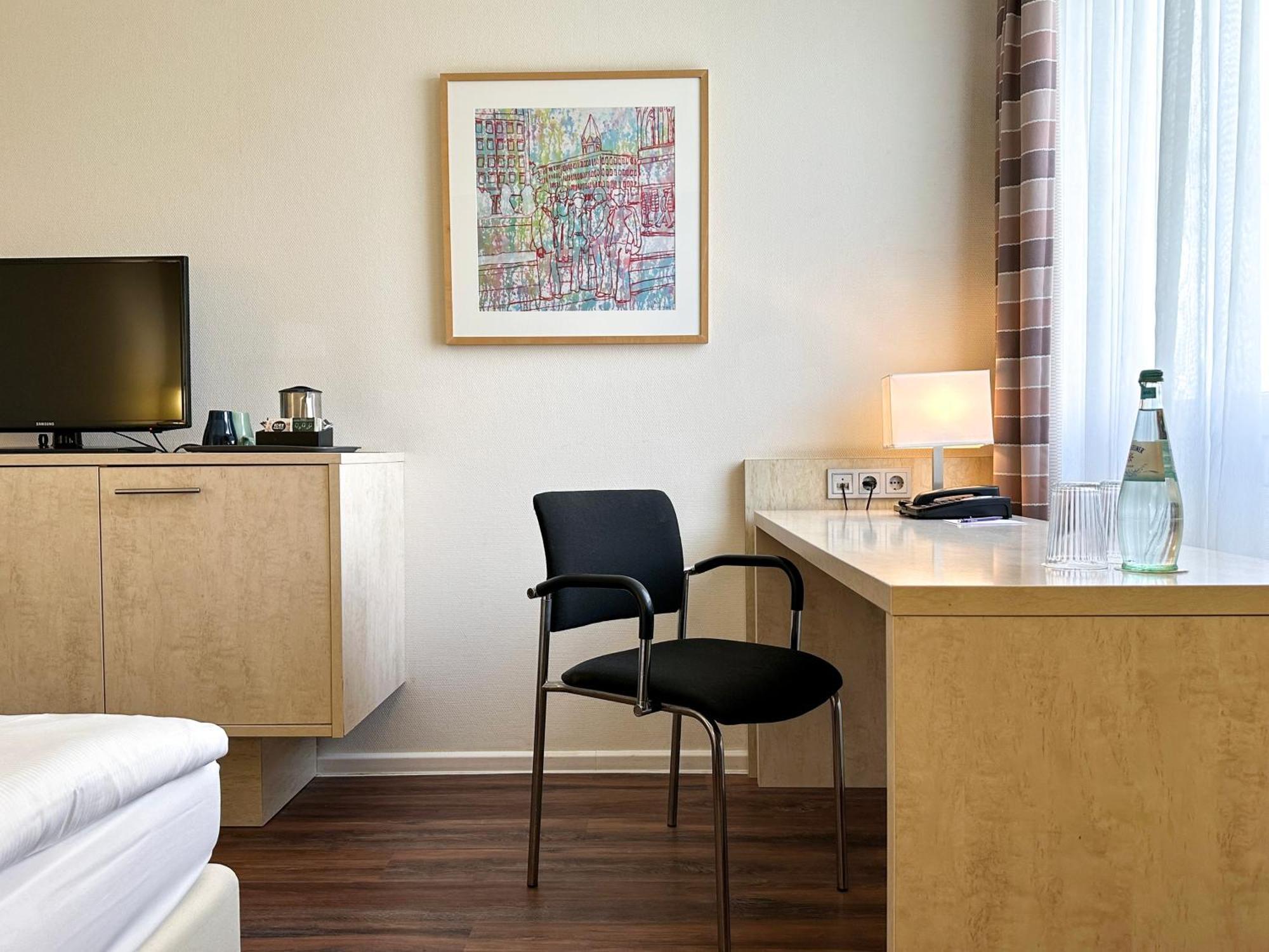 Mercure Hotel Duesseldorf Sued Exteriör bild